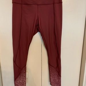 Lululemon Tight Stuff Crops